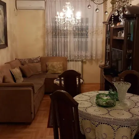 Dimitrijevic شقة *